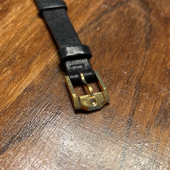 Movado Ladies Quartz Model Watch- 81.C1.827 - Picture 2 of 8